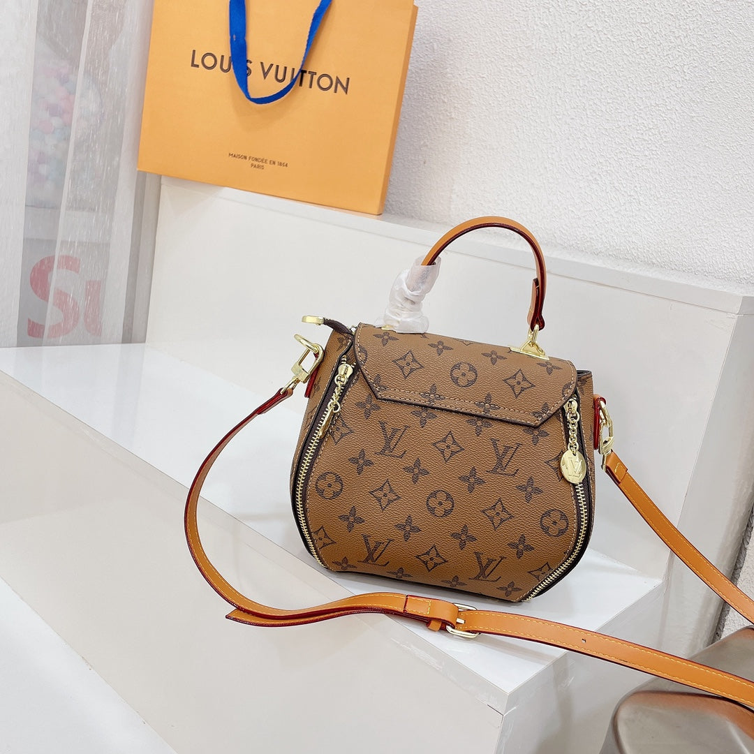 Exquisitos bolsos de piel-425