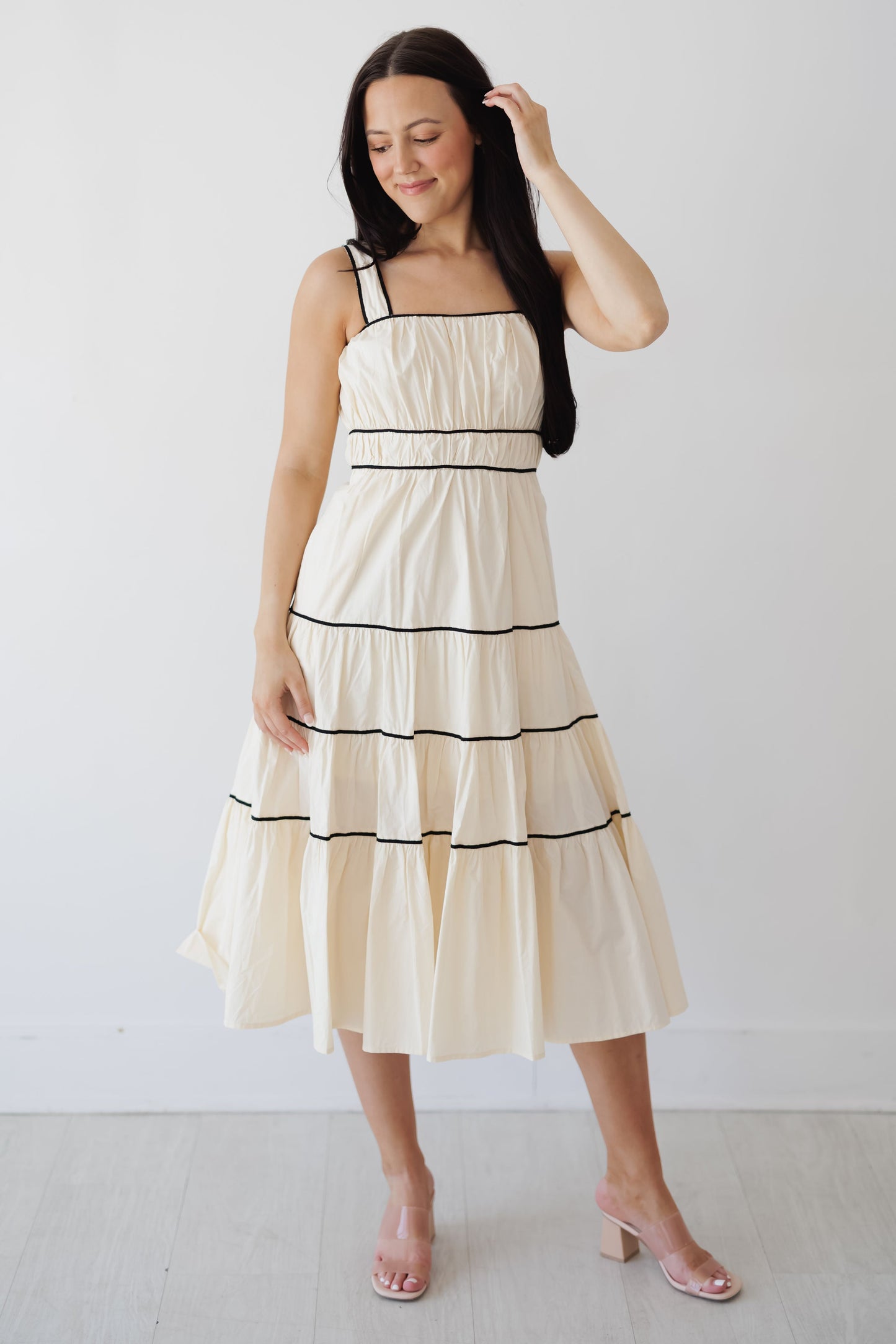 Vestido Caroline - Cáscara de huevo