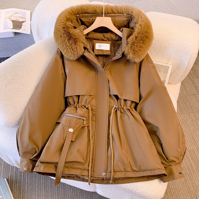 Abrigo de invierno lujoso y cálido para mujer.