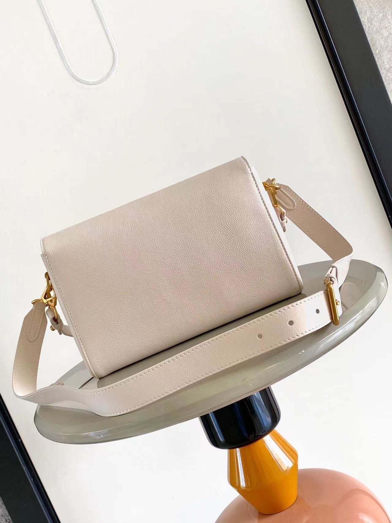 Bolsos de piel exquisitos-387