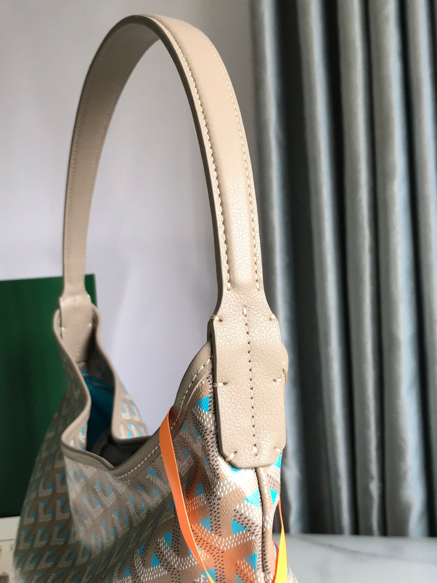 Bolsos de piel exquisitos-381