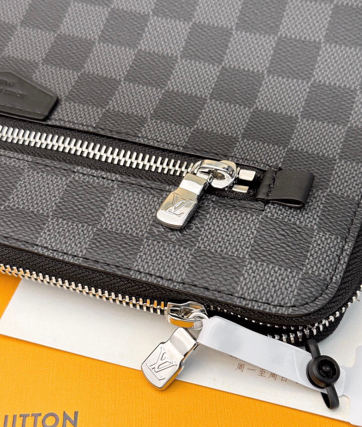 Exquisitos bolsos de piel-18