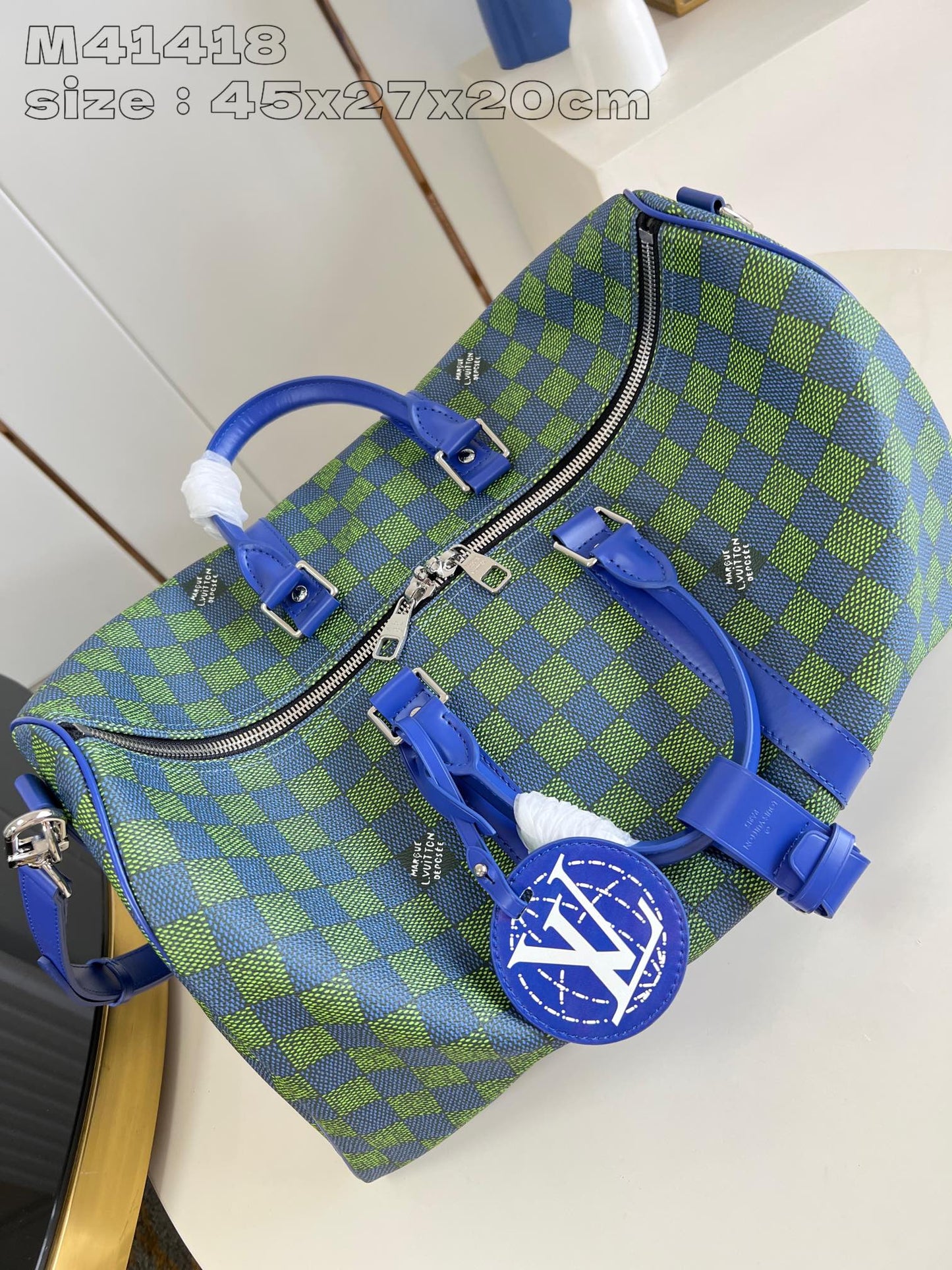 Exquisitos bolsos de piel-355