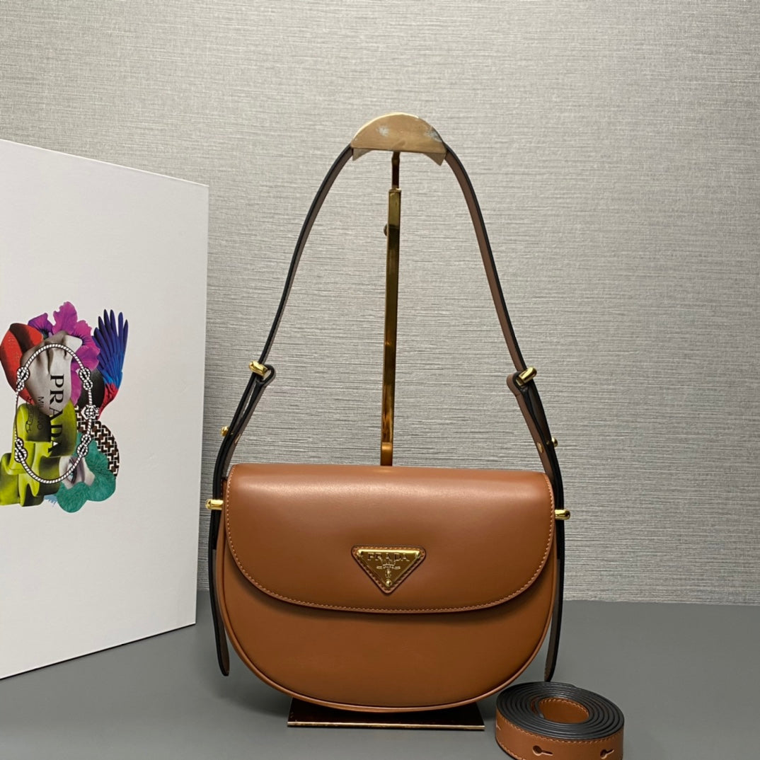 Exquisitos bolsos de piel-350
