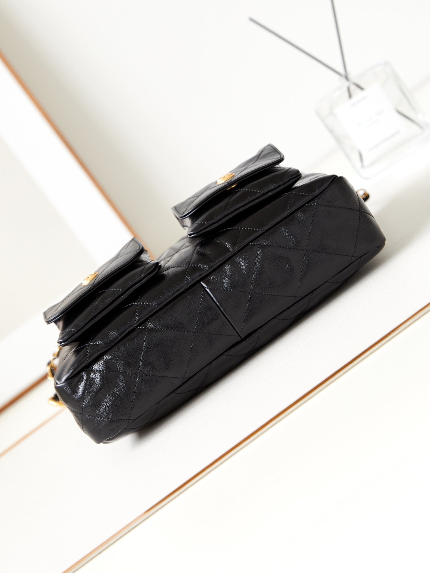 Exquisitos bolsos de piel-334