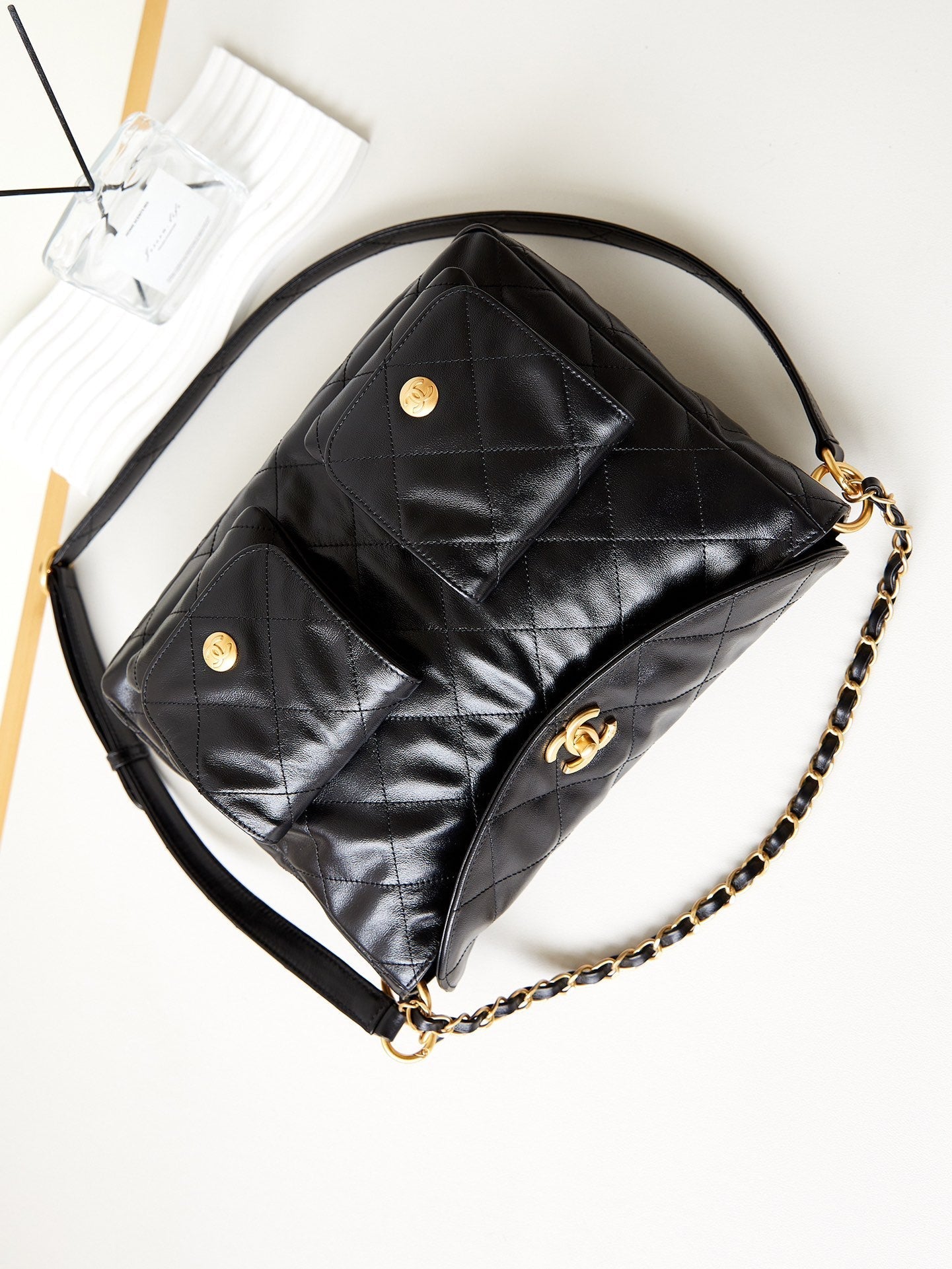 Exquisitos bolsos de piel-334