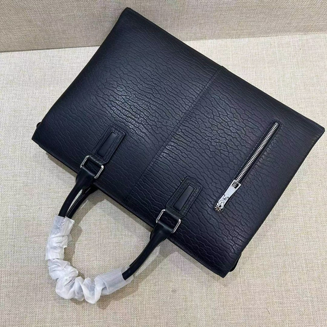 Exquisitos bolsos de piel-329