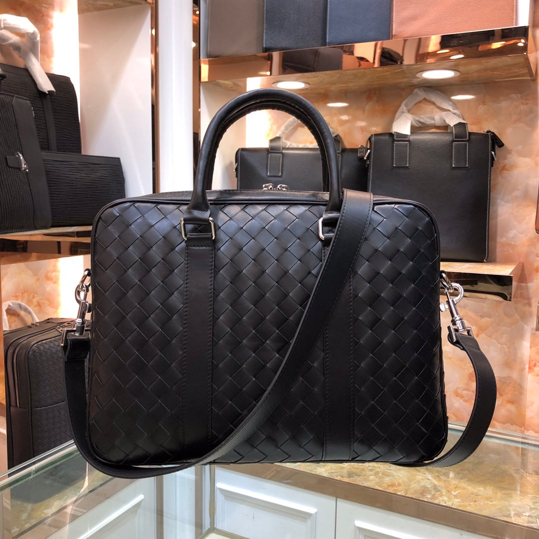Exquisitos bolsos de piel-323