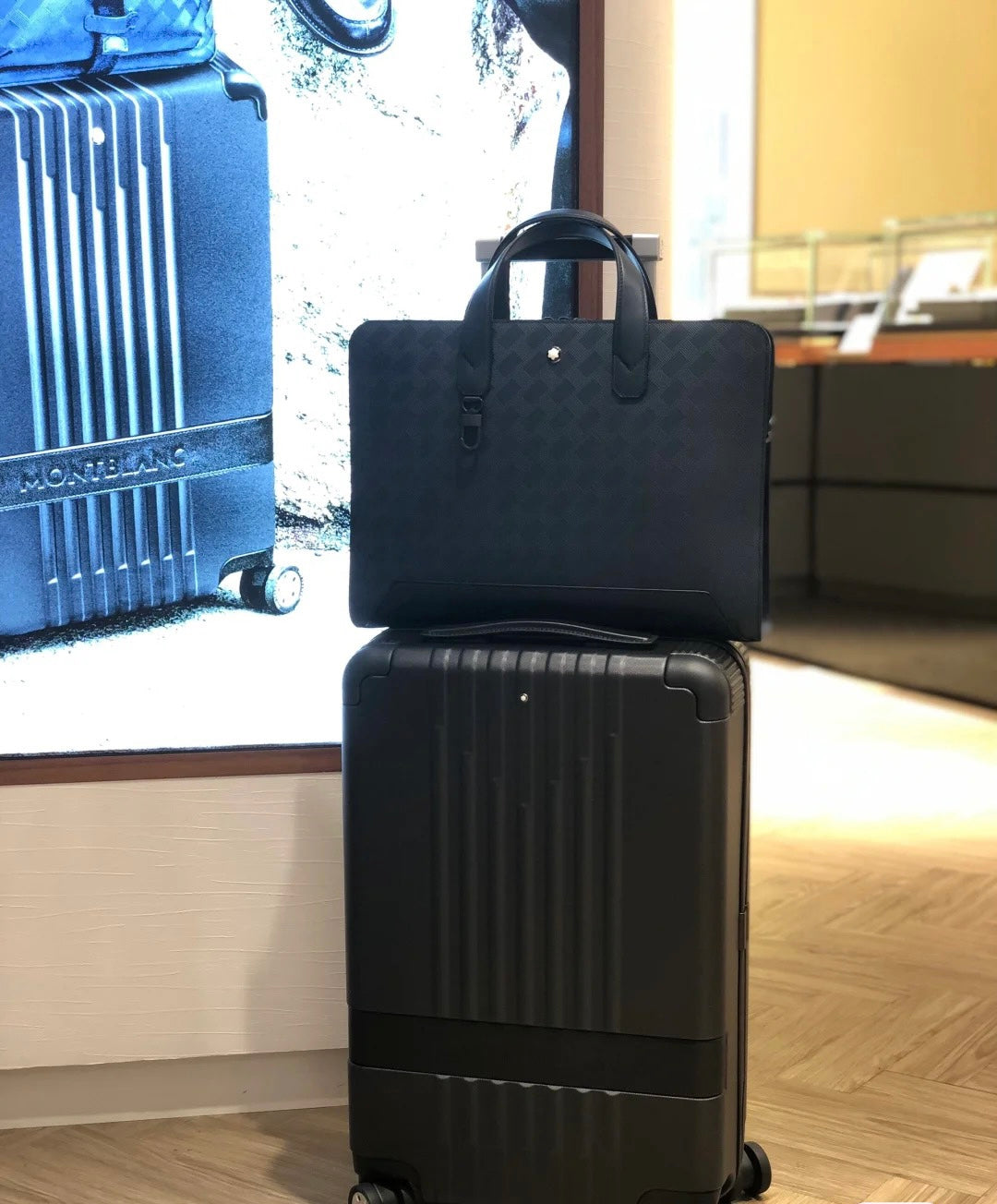 Exquisitos bolsos de piel-316