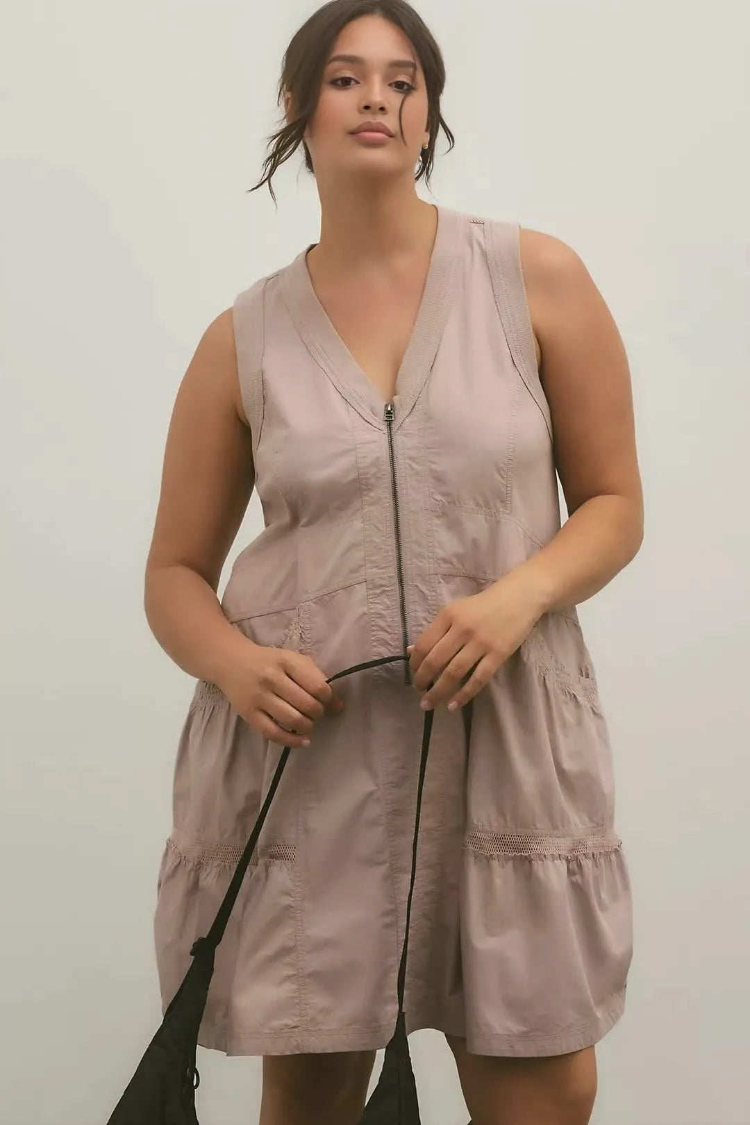 Momentum Mini: Your Everyday Utility Muse