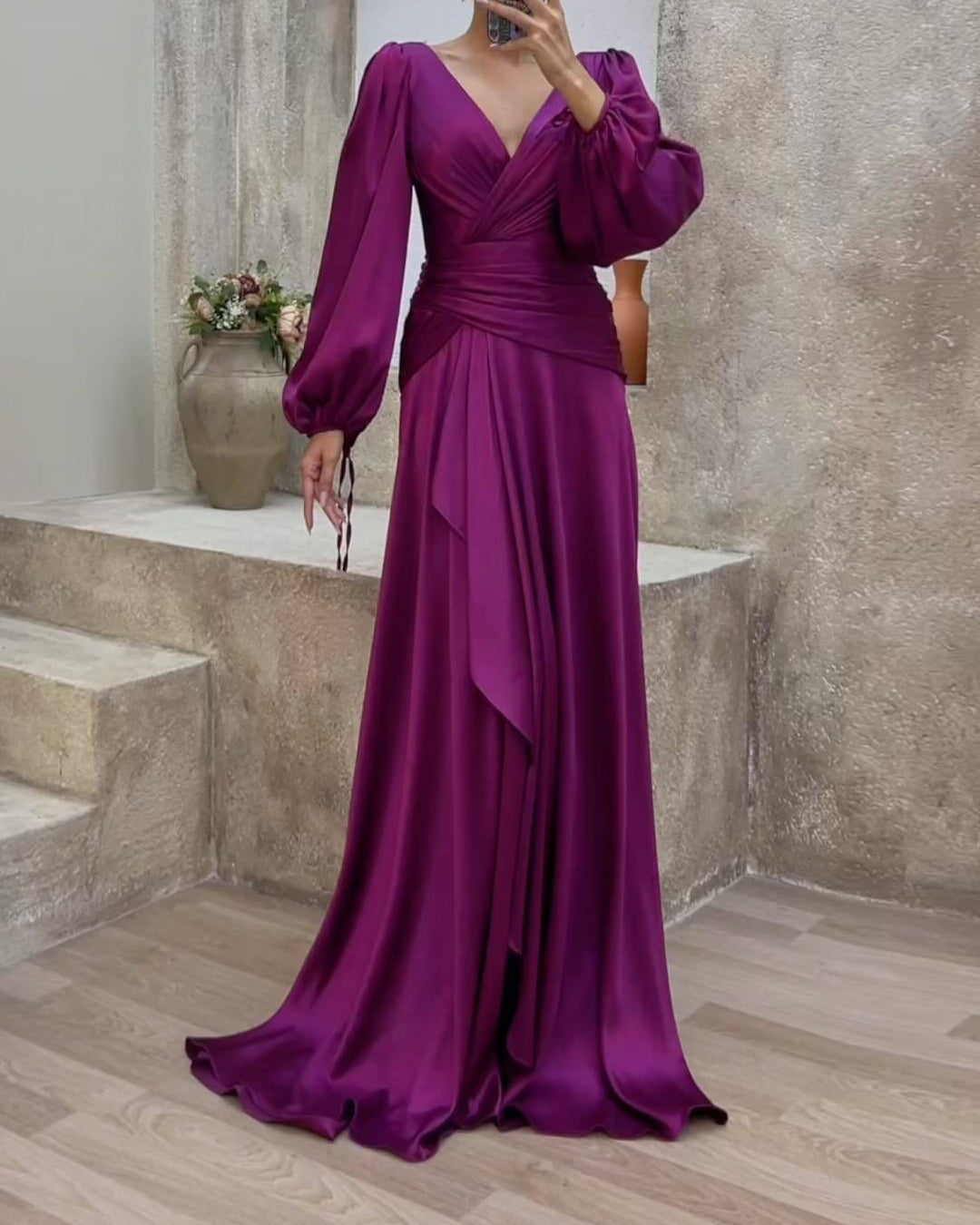 V-neck long-sleeved waist solid color dress