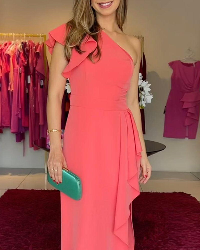 One shoulder solid color slit dress