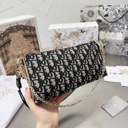 Exquisitos bolsos de piel-629