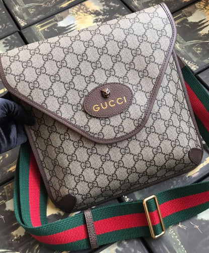 Exquisitos bolsos de piel-1447