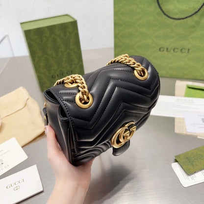 Exquisitos bolsos de piel-628