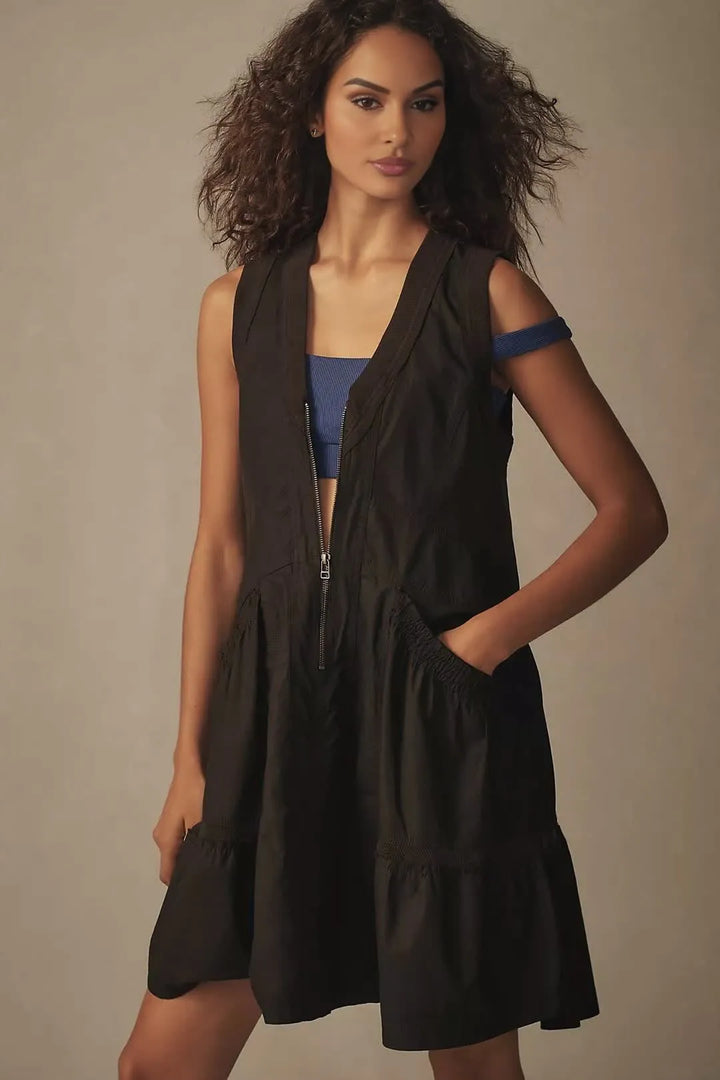 Momentum Mini: Your Everyday Utility Muse