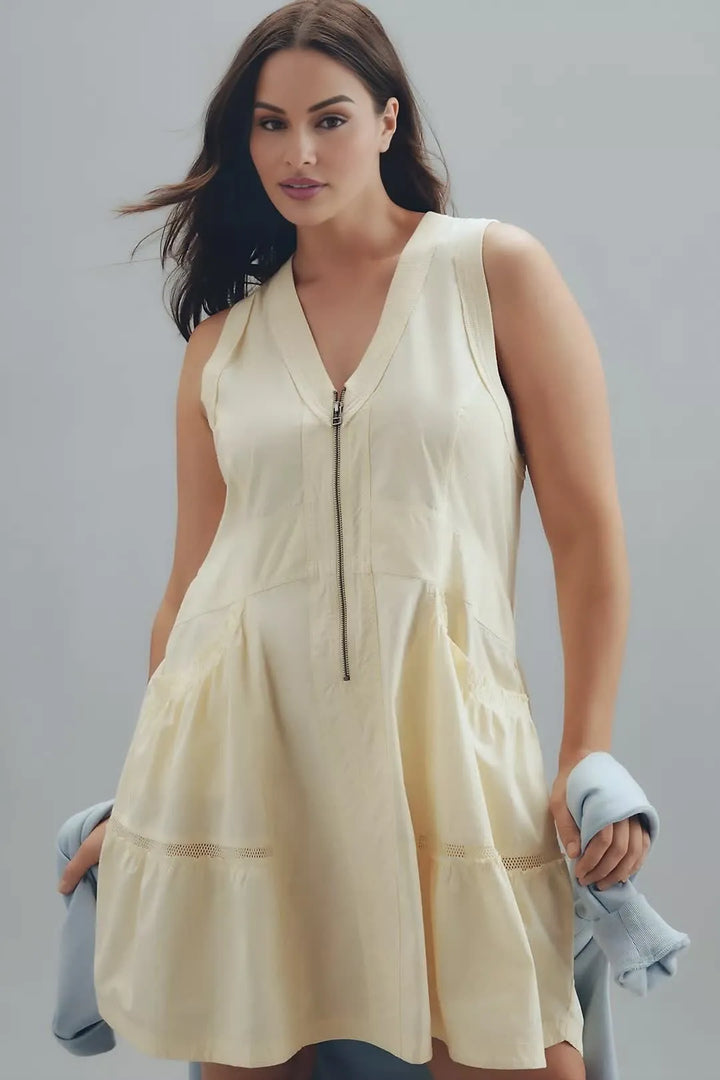 Momentum Mini: Your Everyday Utility Muse