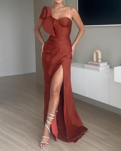 One shoulder solid color elegant slit dress