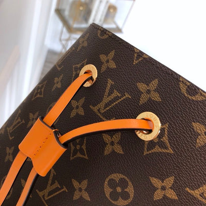 Exquisitos bolsos de piel-1361