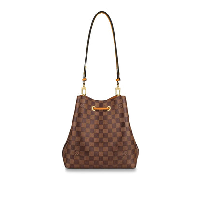 Exquisitos bolsos de piel-1324