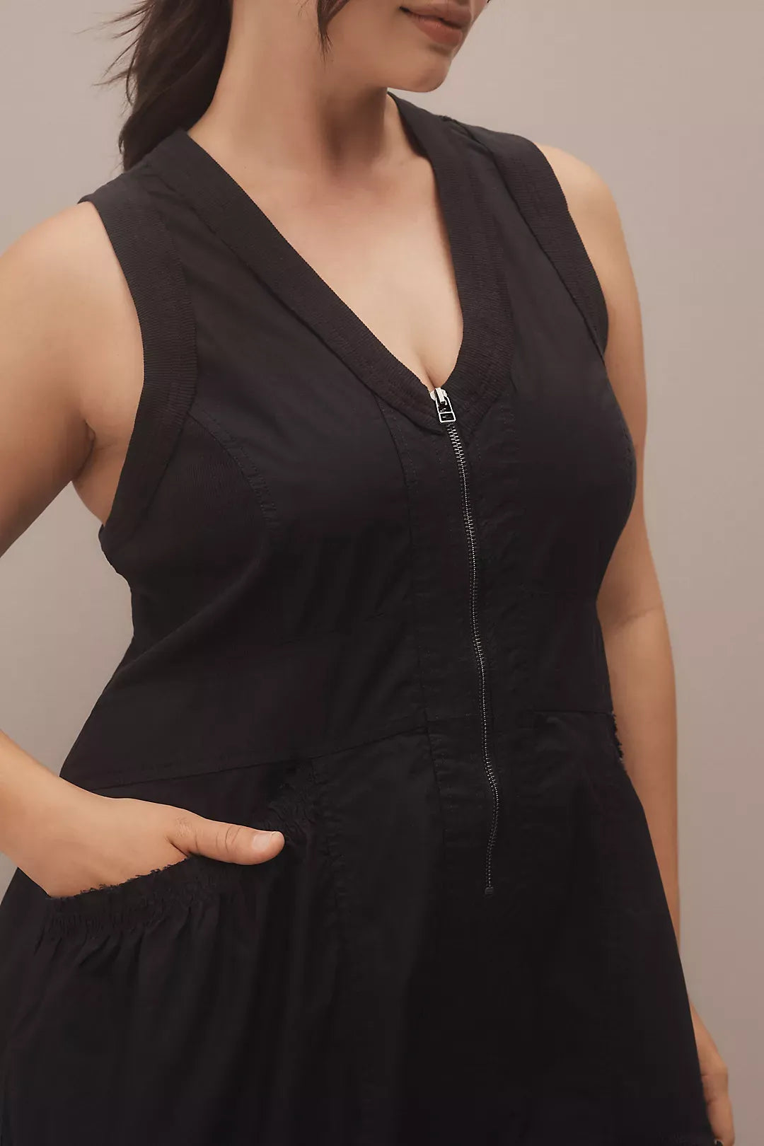 Momentum Mini: Your Everyday Utility Muse