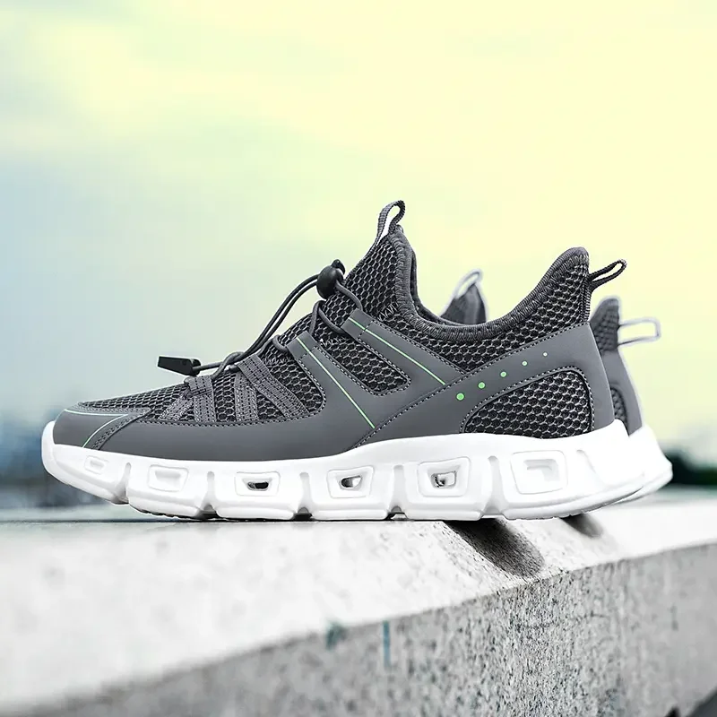 Challenger Premium Sneakers