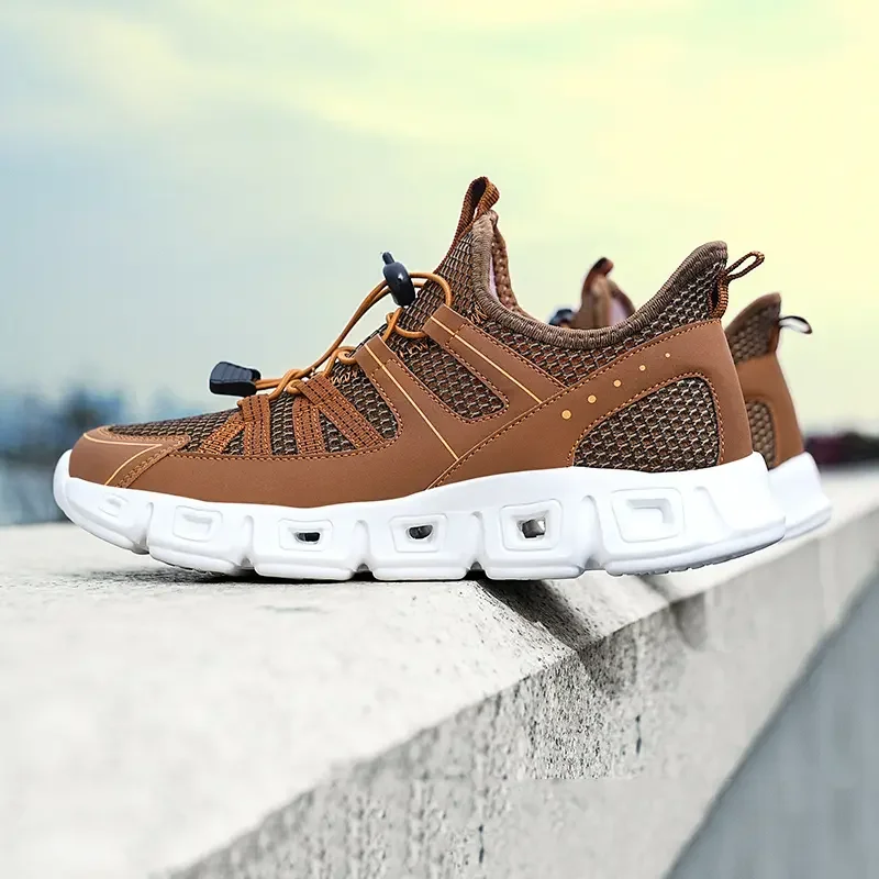 Challenger Premium Sneakers