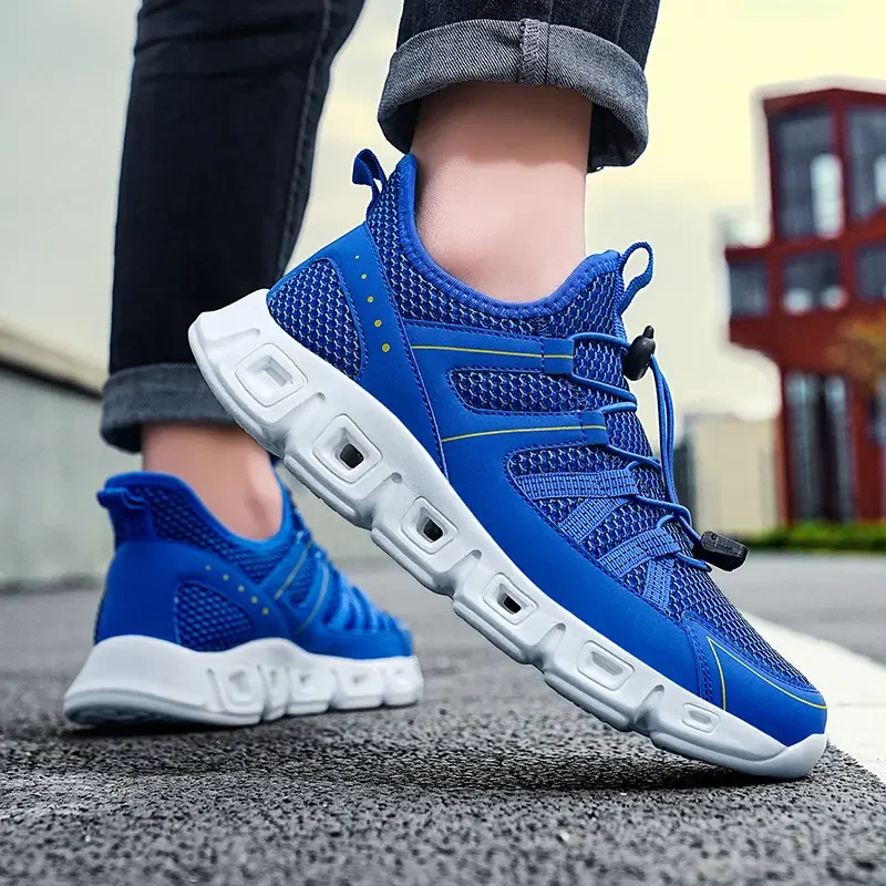 Challenger Premium Sneakers