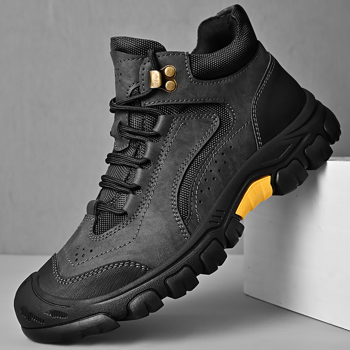 Trail Venture Hiking Boots