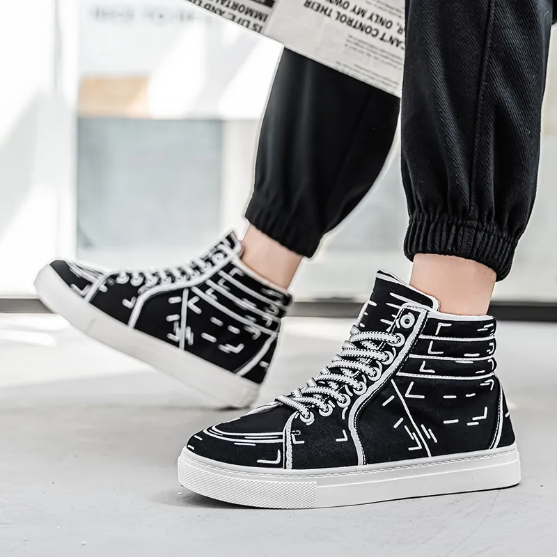 Hype Sketch Canvas Sneakers
