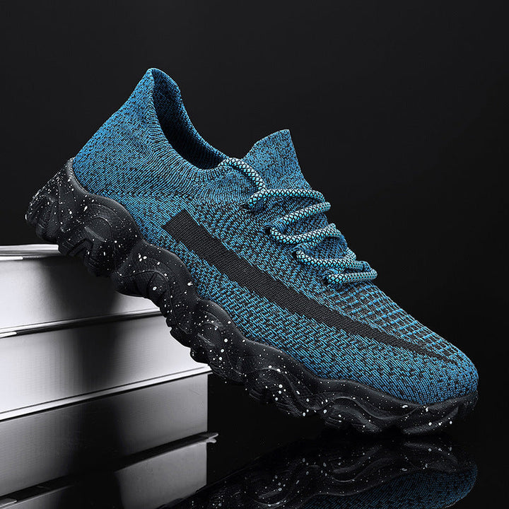 Nova Flyknit Sneakers