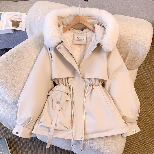 Luxurious and warm winter coat for women