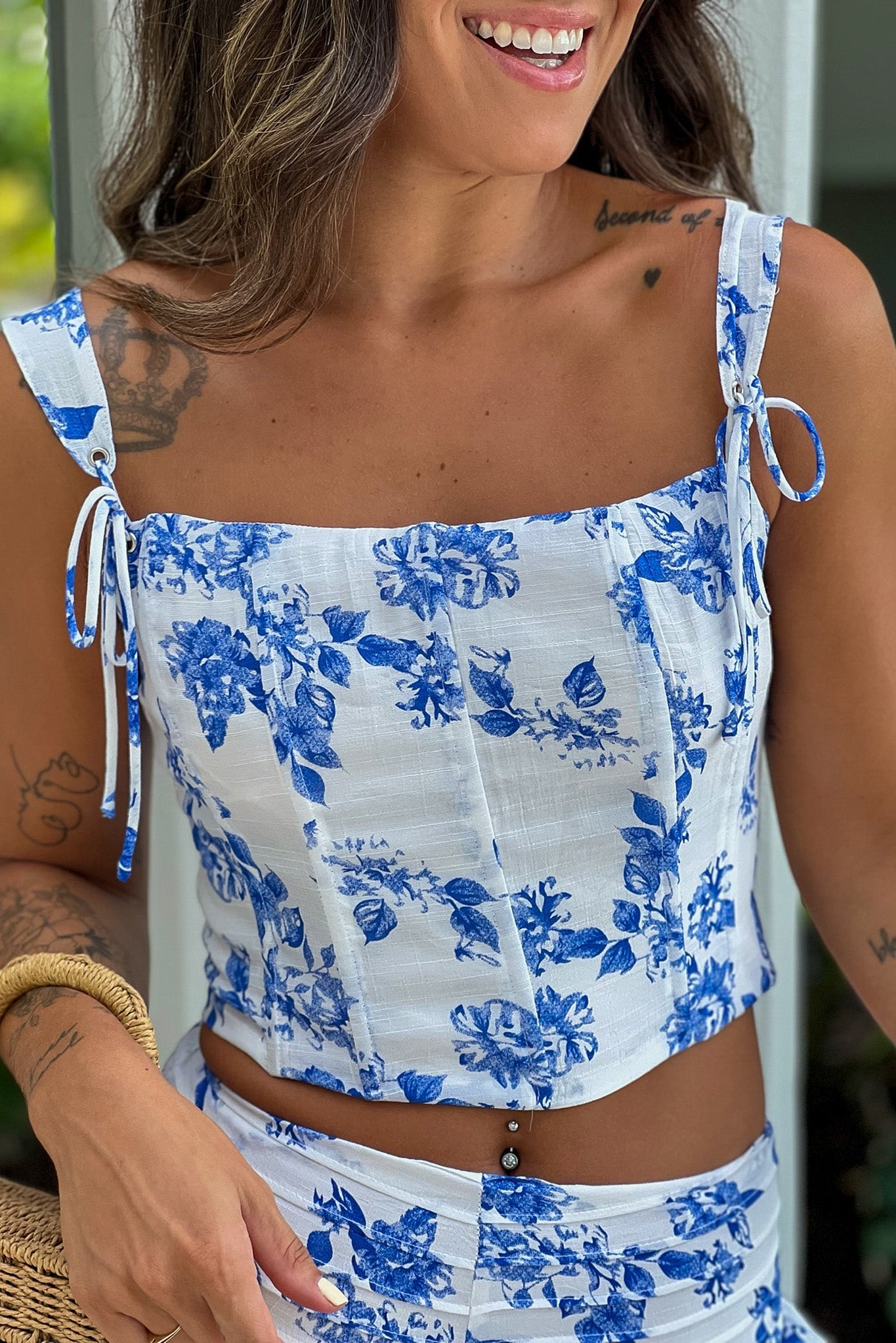 Haut corset à fleurs bleu