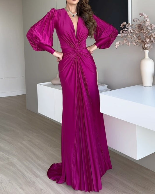 Long sleeve waist solid color pleated dress