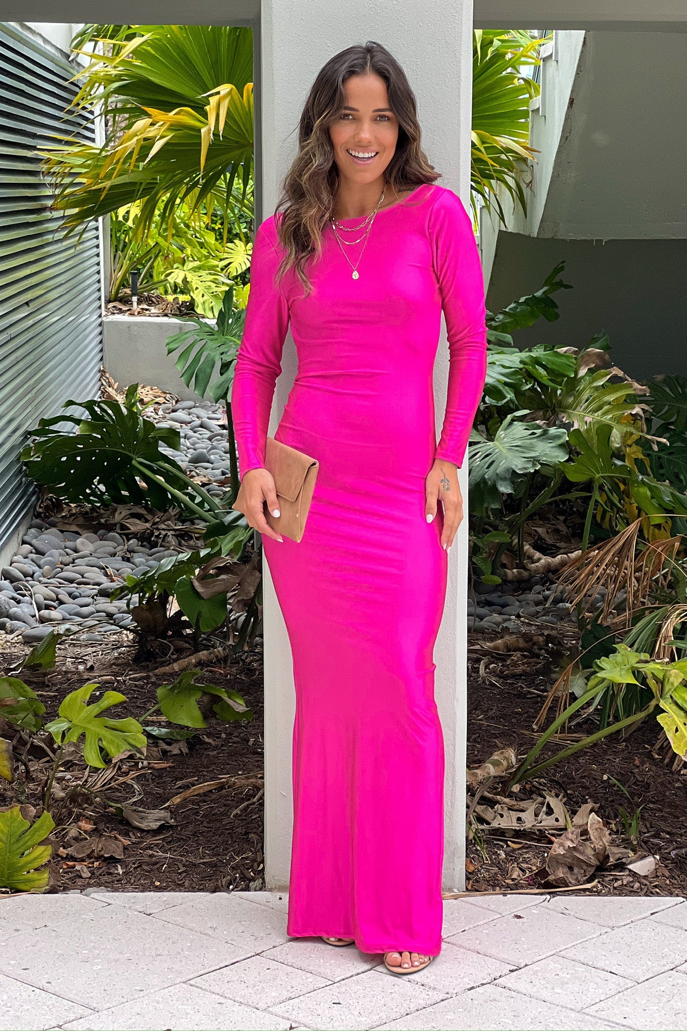 Fuchsia Maxi Dress With Long Sleeves And Open Back