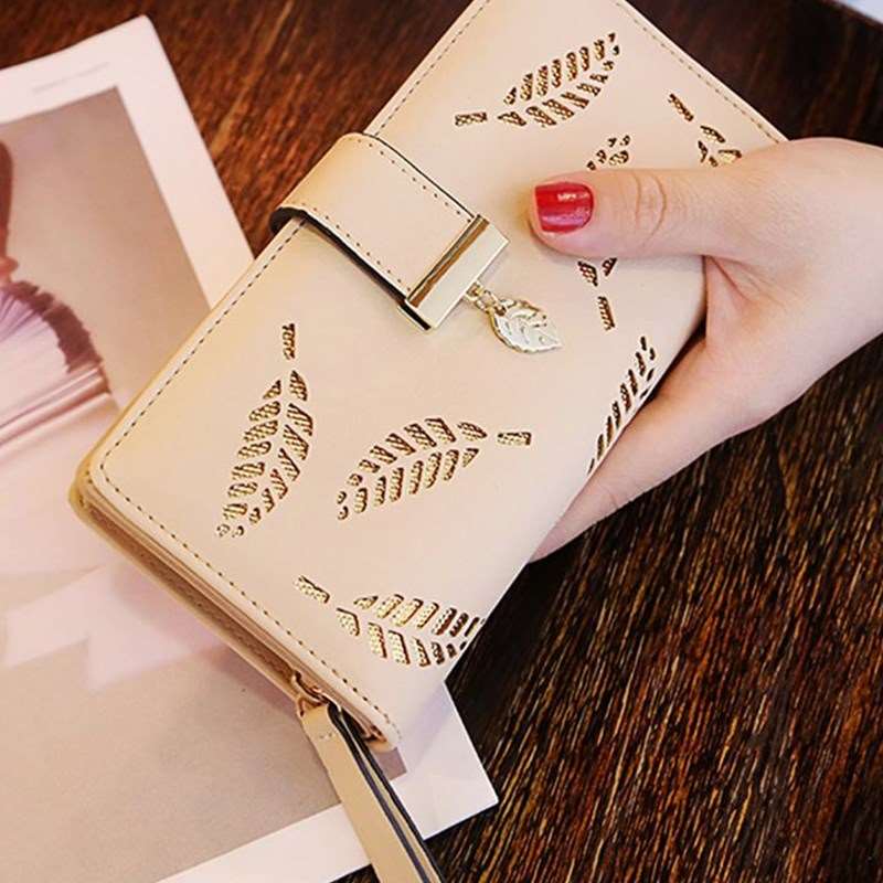 Women's Leaf Pattern Wallet