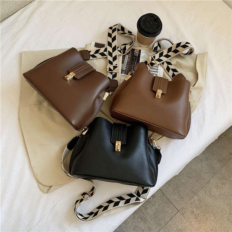 Women's Wide Shoulder Strap Bucket Bag