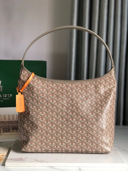 Exquisitos bolsos de piel-380