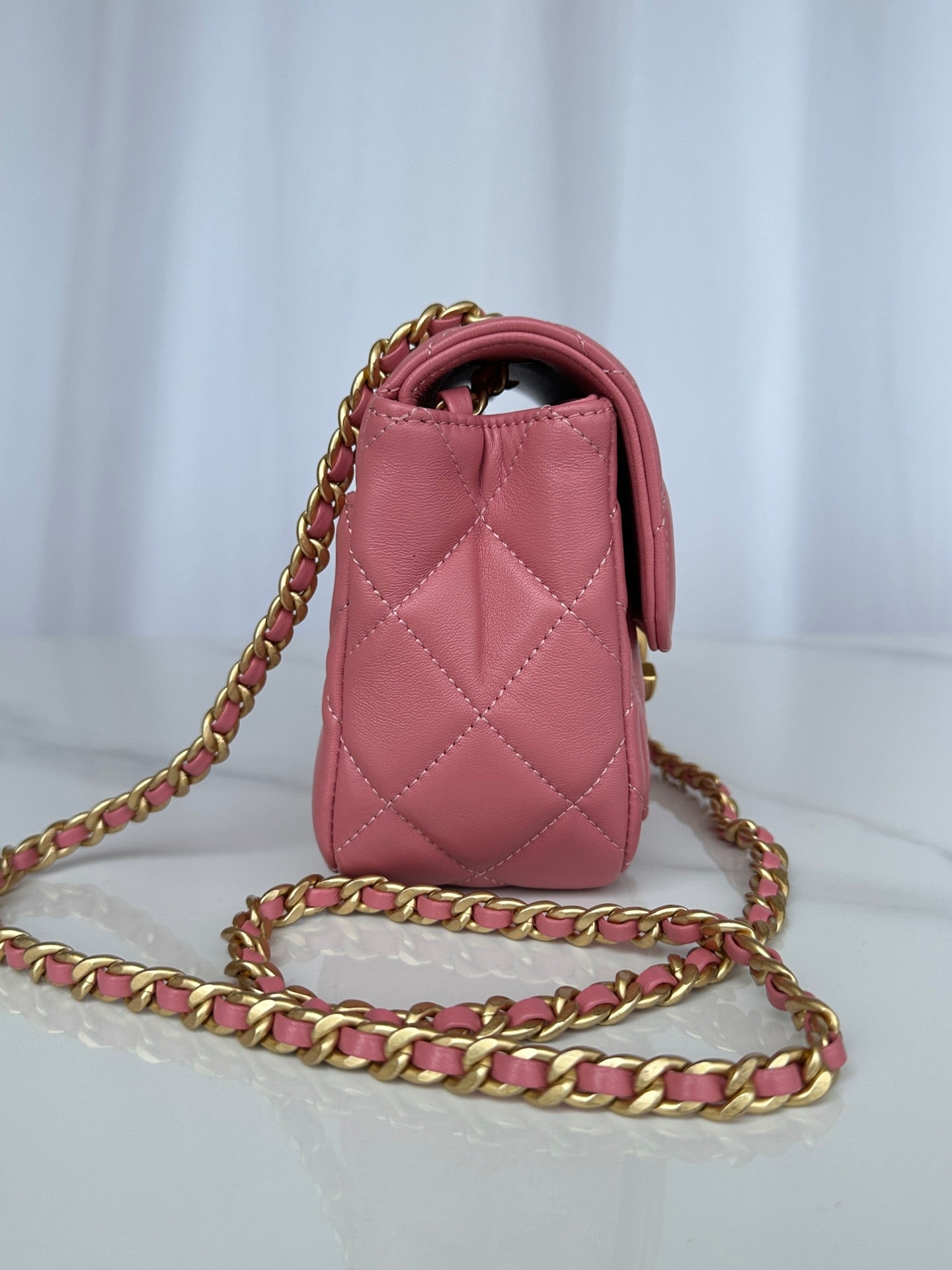 Exquisite leather bags-378