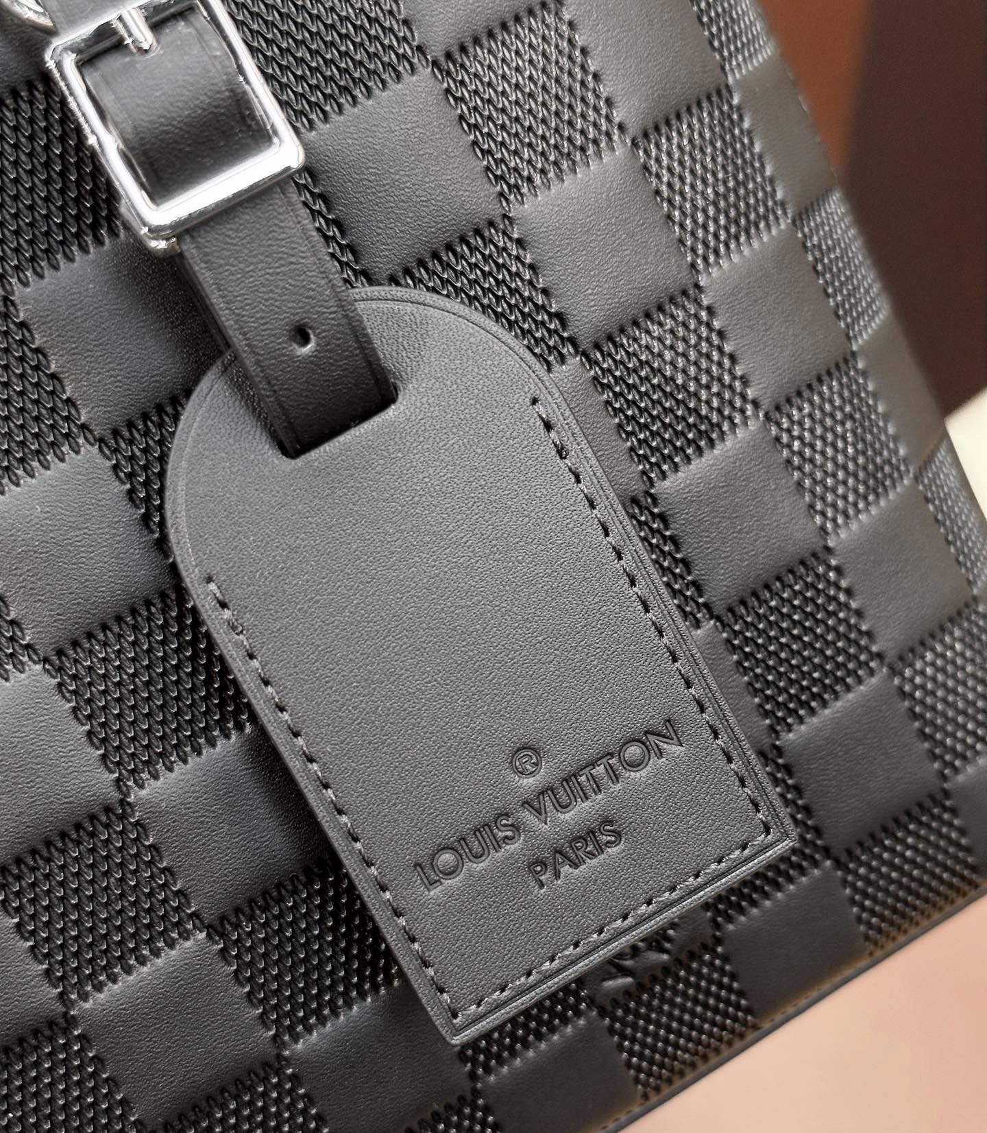 Exquisitos bolsos de piel-2