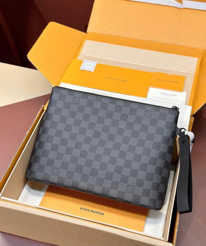 Exquisitos bolsos de piel-3