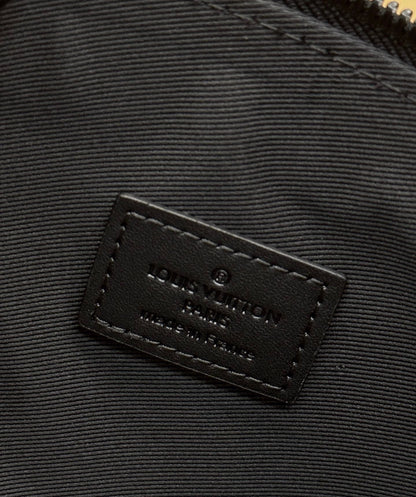 Exquisitos bolsos de piel-3