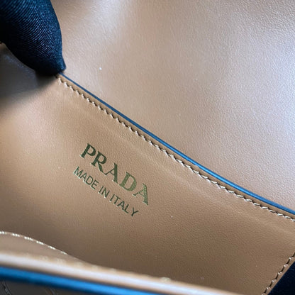 Exquisitos bolsos de piel-350