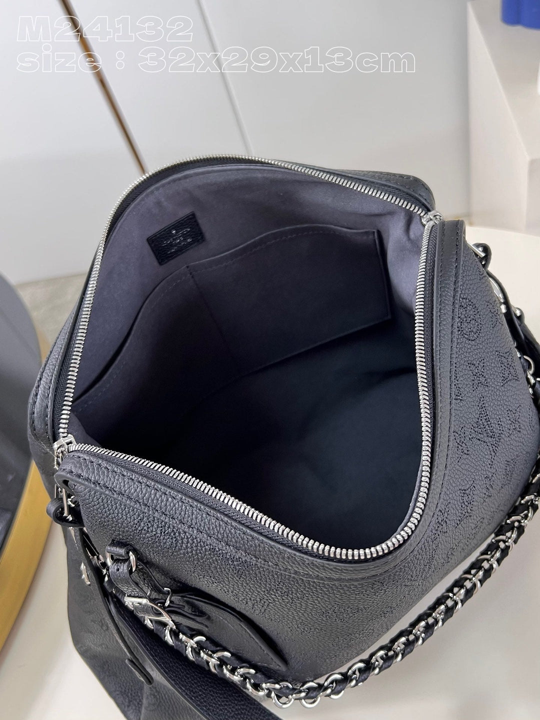 Exquisite leather bags-324