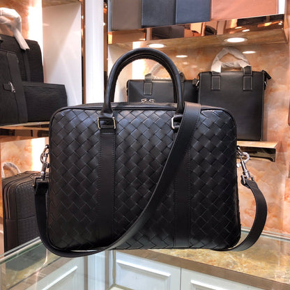 Exquisitos bolsos de piel-323