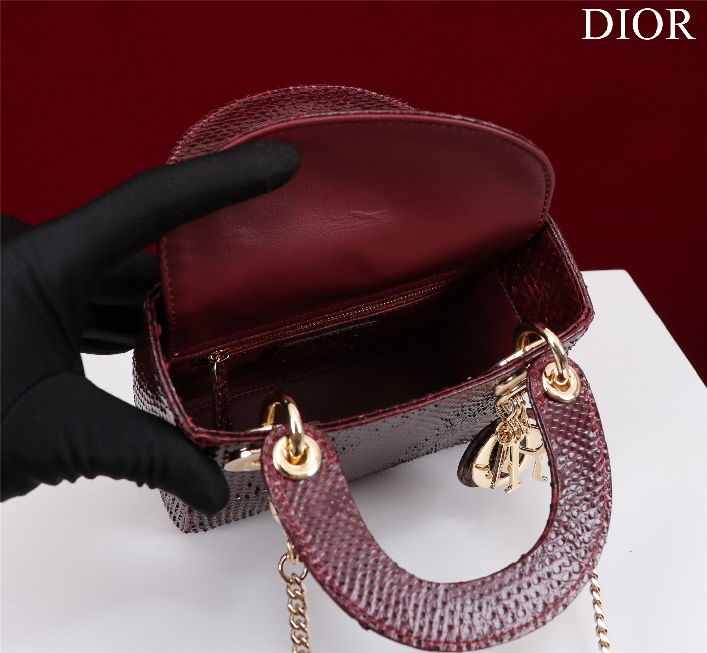 Exquisite leather bags-101