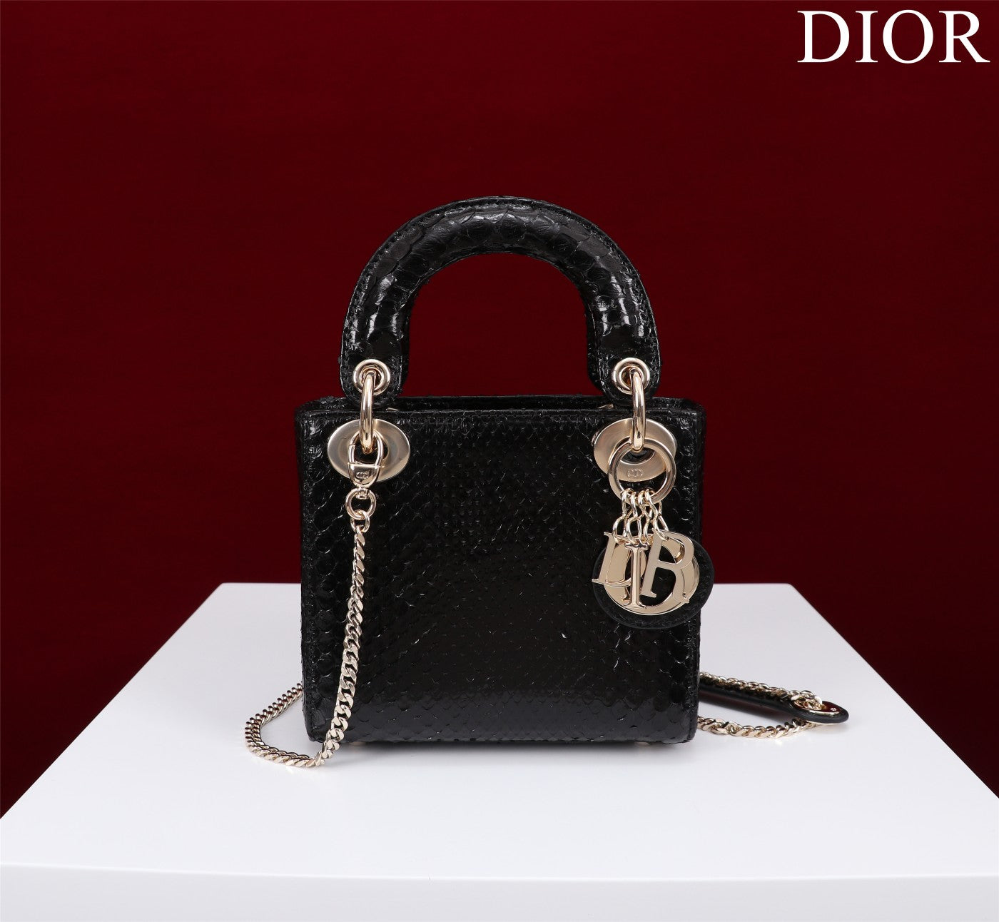 Exquisite leather bags-103