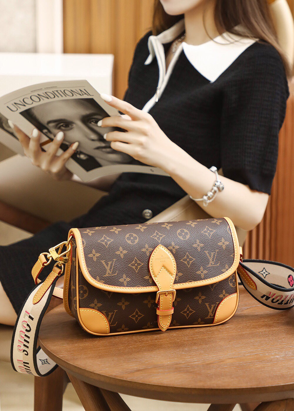 Exquisite leather bags-288